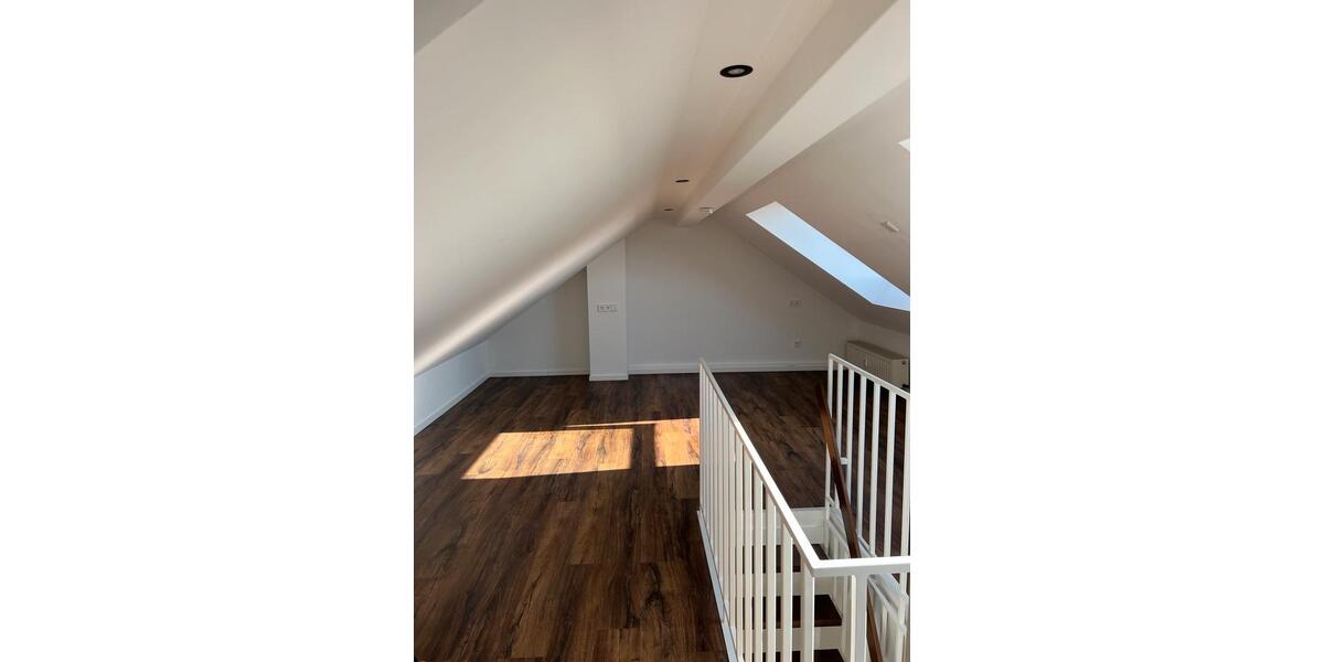 Maisonettenwohnung Schwieberdingen - 3.5 Zimmer, 80 m&sup2;, 1.180&euro; | Angebot:25308116