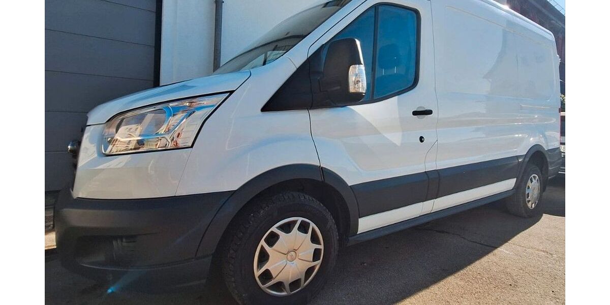 Ford Transit 125.841 km 13.590 &euro; Oberstenfeld 71720