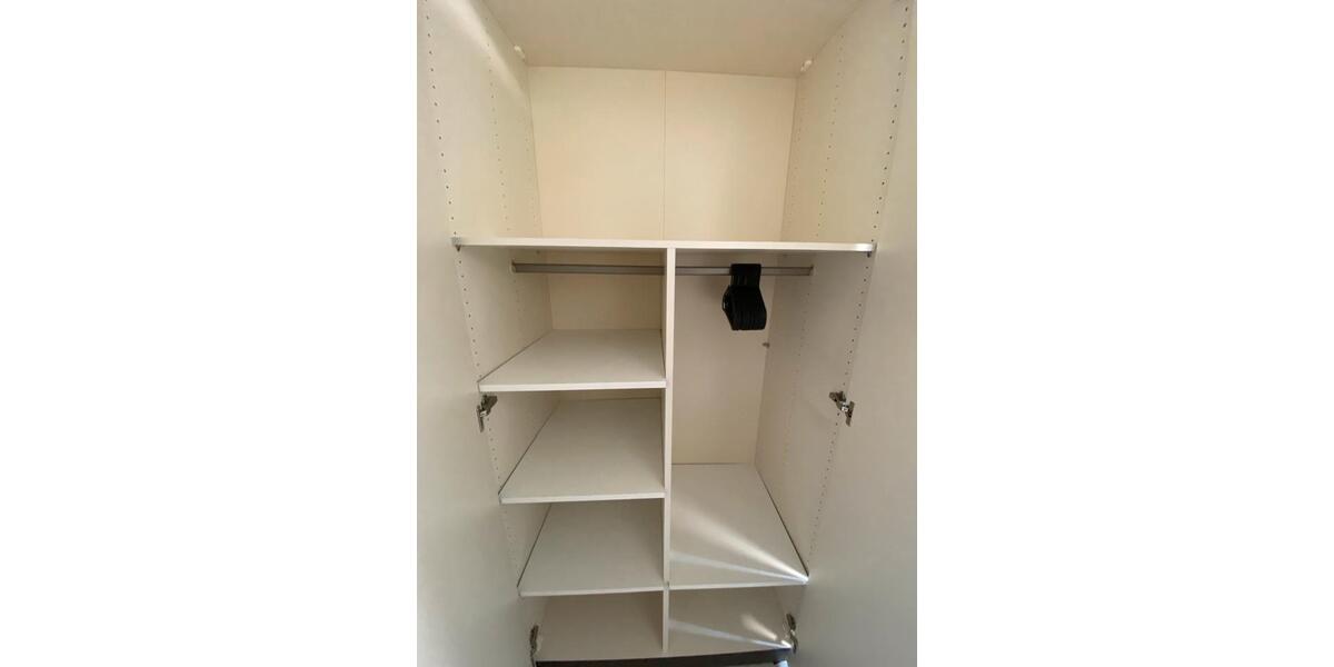 Etagenwohnung Stuttgart Feuerbach - 16 Zimmer, 16 m&sup2;, 510&euro; | Angebot:24840671