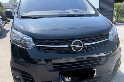 Opel Vivaro 146.000 km 18.300 &euro; Ilsfeld 74360