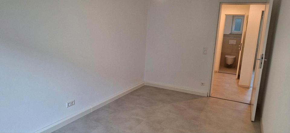 Erdgeschoßwohnung Waiblingen - 3.5 Zimmer, 84 m&sup2;, 1.200&euro; | Angebot:27570395