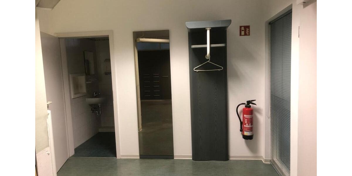 Gewerbeobjekt Besigheim - 1.400&euro; | Angebot:25094816