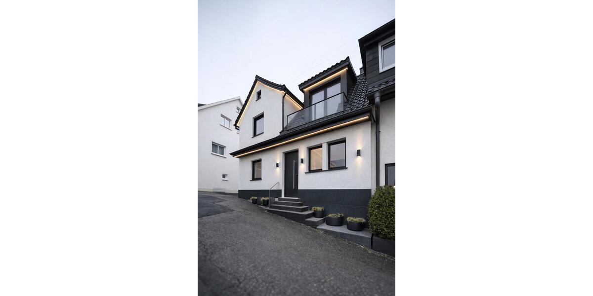 Doppelhaushälfte Spiegelberg - 4 Zimmer, 110 m&sup2;, 220.000&euro; | Angebot:25660424