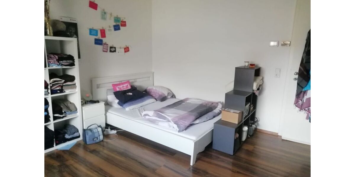 WG Zimmer Stuttgart Ost Wagenburgstr. - Etagenwohnung Stuttgart Bopser | Angebot:26568142