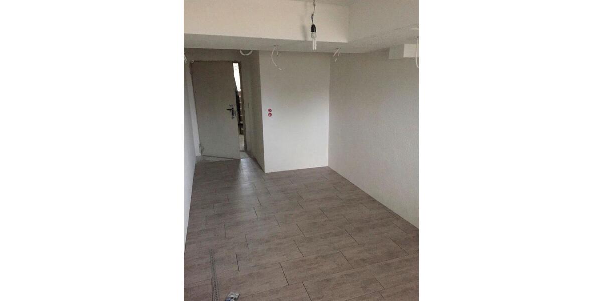 Etagenwohnung Hemmingen - 4 Zimmer, 90 m&sup2;, 265.000&euro; | Angebot:25948566