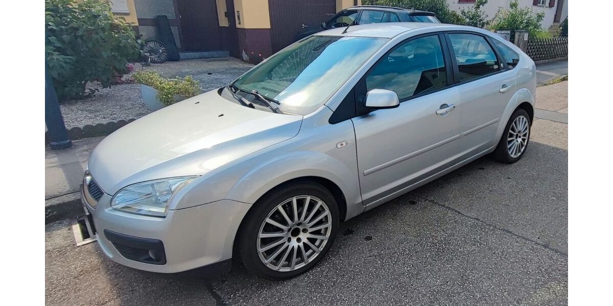 Ford Focus 154.100 km 1.500 &euro; Mühlacker 75417