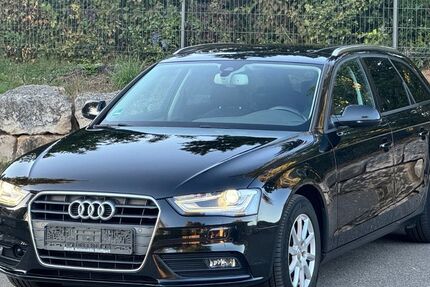 Audi A4 195.579 km 9.900 &euro; Stuttgart 70374