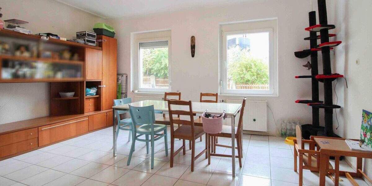Einfamilienhaus Stuttgart Feuerbach - 3 Zimmer, 299.000&euro; | Angebot:25708516
