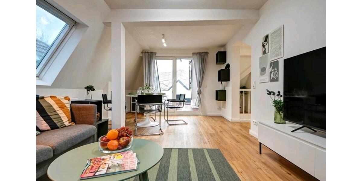 Dachgeschoßwohnung Stuttgart Luginsland - 3 Zimmer, 72 m&sup2;, 1.270&euro; | Angebot:27549806