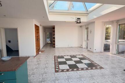 Wohnung Mühlacker - 5 Zimmer, 140 m&sup2;, 1.500&euro; | Angebot:27568125