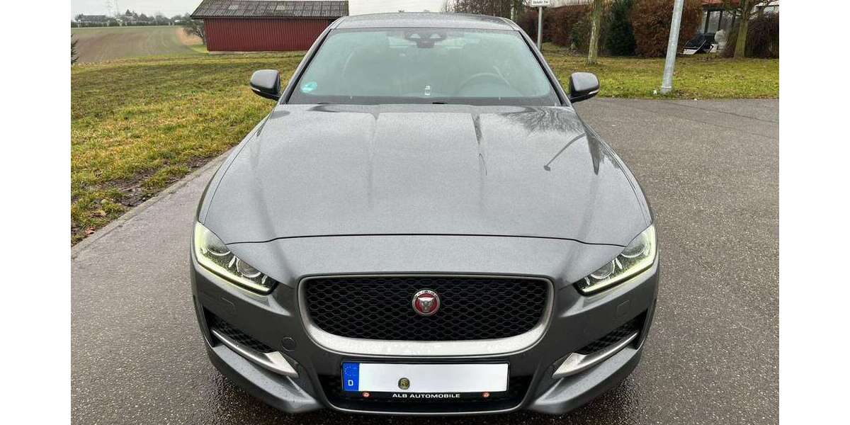 Jaguar XE 148.000 km 12.800 &euro; Fellbach 70736