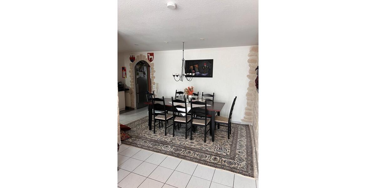 Dachgeschoßwohnung Brackenheim - 4.5 Zimmer, 108 m&sup2;, 359.000&euro; | Angebot:26560351