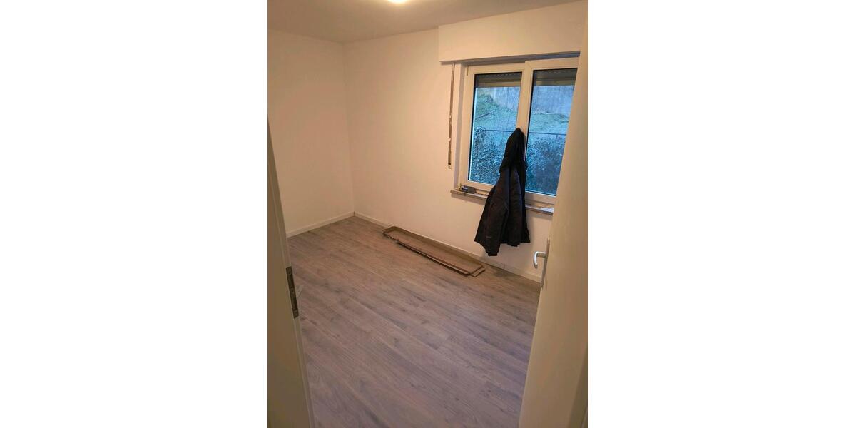 Etagenwohnung Marbach am Neckar - 3 Zimmer, 61 m&sup2;, 720&euro; | Angebot:25892370