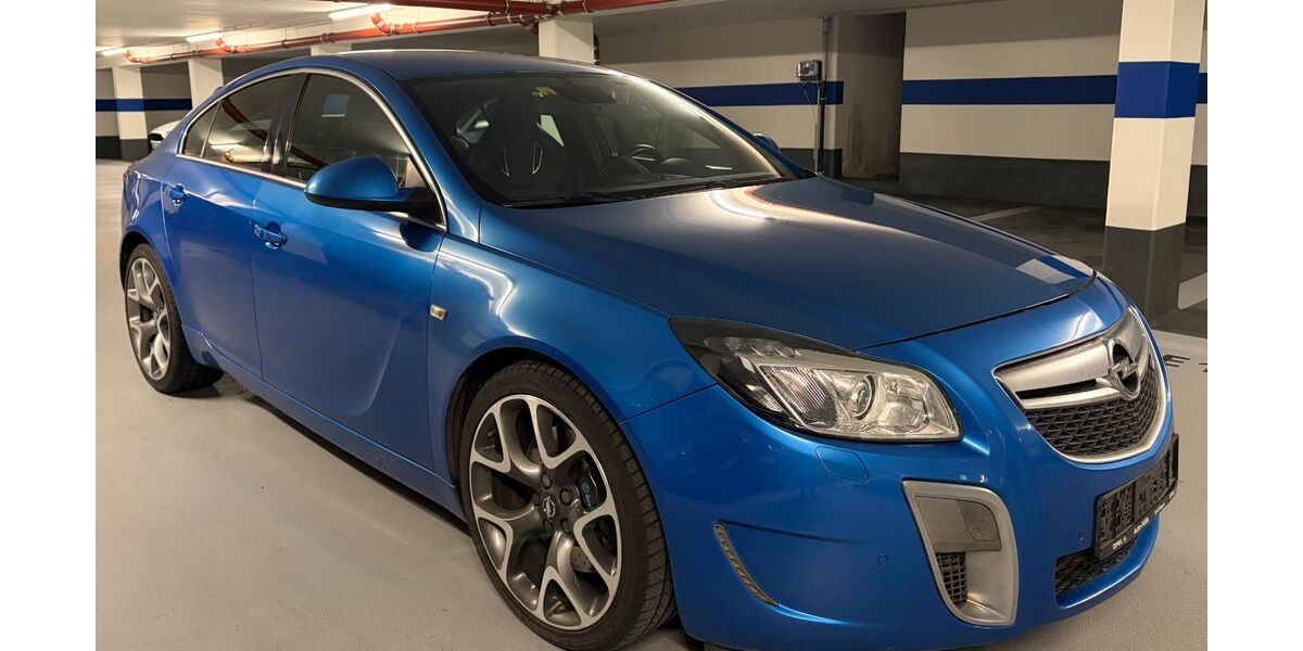 Opel Insignia 194.972 km 8.400 &euro; Böblingen 71032