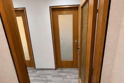 Wohnung Ludwigsburg Eglosheim - 3 Zimmer, 69 m&sup2;, 1.150&euro; | Angebot:27537306