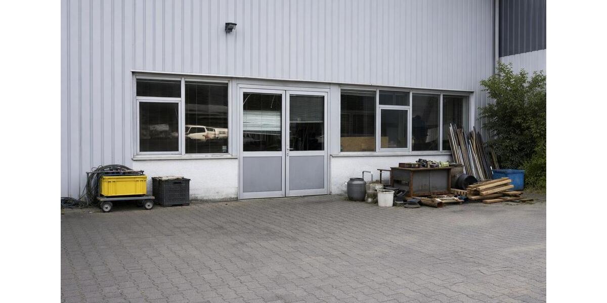 Gewerbeobjekt Waiblingen - 1.700&euro; | Angebot:25982459