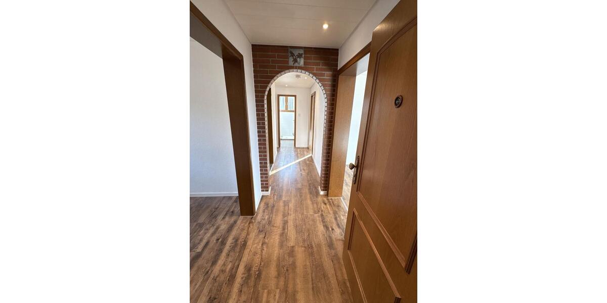 Etagenwohnung Winnenden - 3.5 Zimmer, 70 m&sup2;, 1.100&euro; | Angebot:25729095