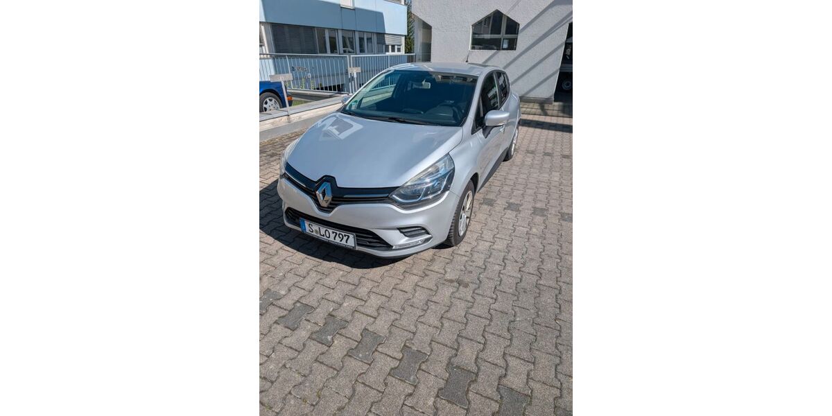 Renault Clio 74.006 km 7.000 &euro; Stuttgart 70597
