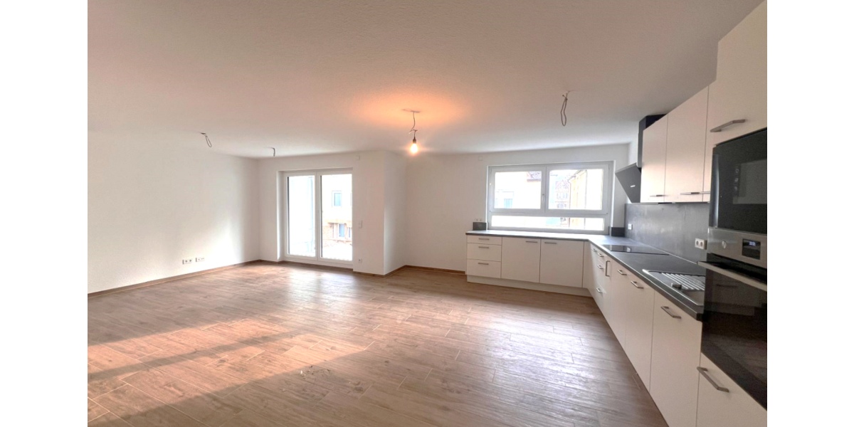 Etagenwohnung Esslingen am Neckar - 4 Zimmer, 101 m&sup2;, 1.550&euro; | Angebot:24730679