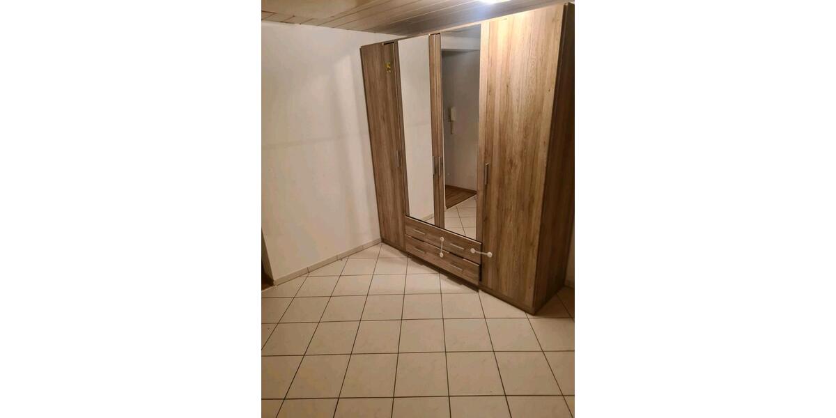 Dachgeschoßwohnung Stuttgart Stuttgart-Mitte - 3 Zimmer, 60 m&sup2;, 1.150&euro; | Angebot:26454712