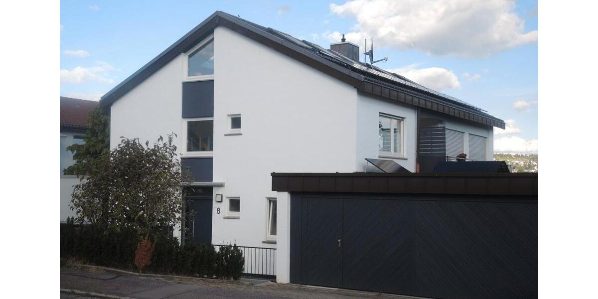 Erdgeschoßwohnung Esslingen am Neckar Brühl - 3.5 Zimmer, 124 m&sup2;, 1.700&euro; | Angebot:27547278