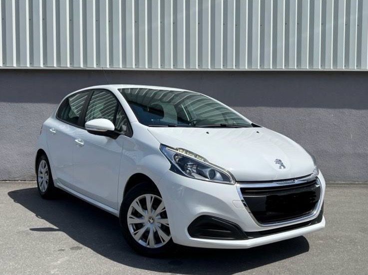 Peugeot 208 100.486 km 5.200 &euro; Weinsberg 74189