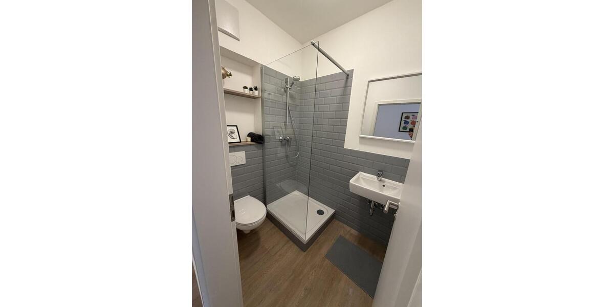 Etagenwohnung Stuttgart Stuttgart-West - 1 Zimmer, 32 m&sup2;, 1.050&euro; | Angebot:25978044