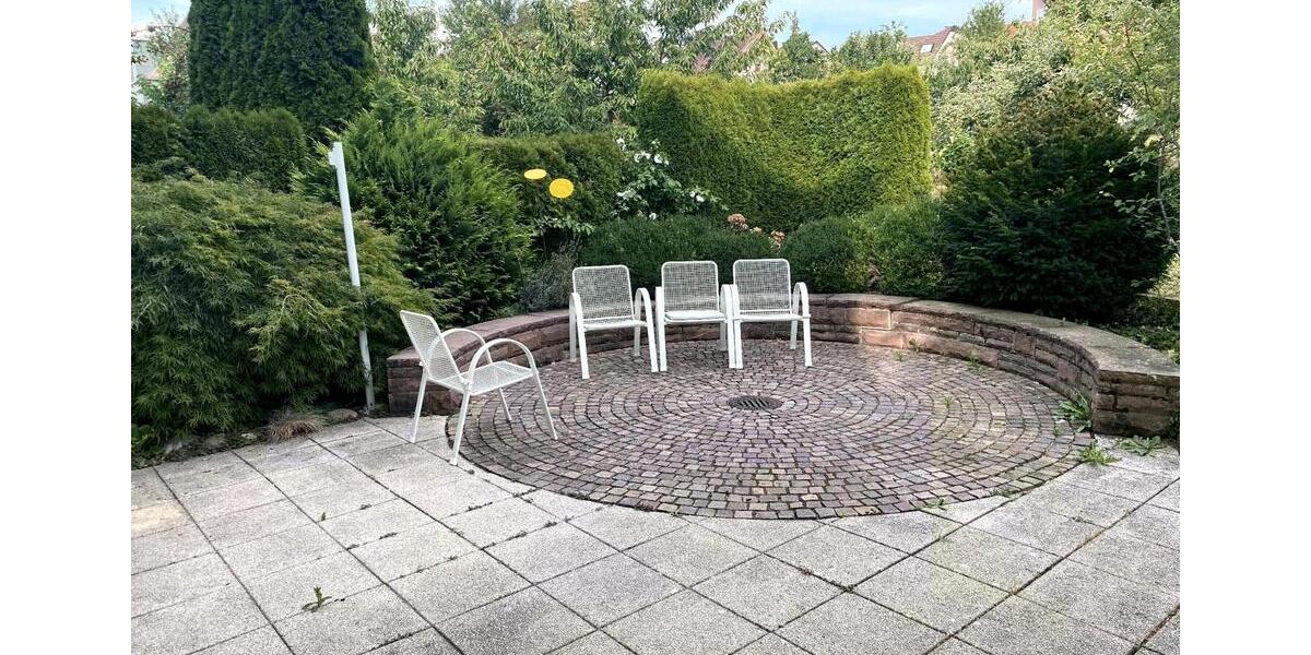 Erdgeschoßwohnung Sindelfingen - 3 Zimmer, 100 m&sup2;, 1.600&euro; | Angebot:27552461