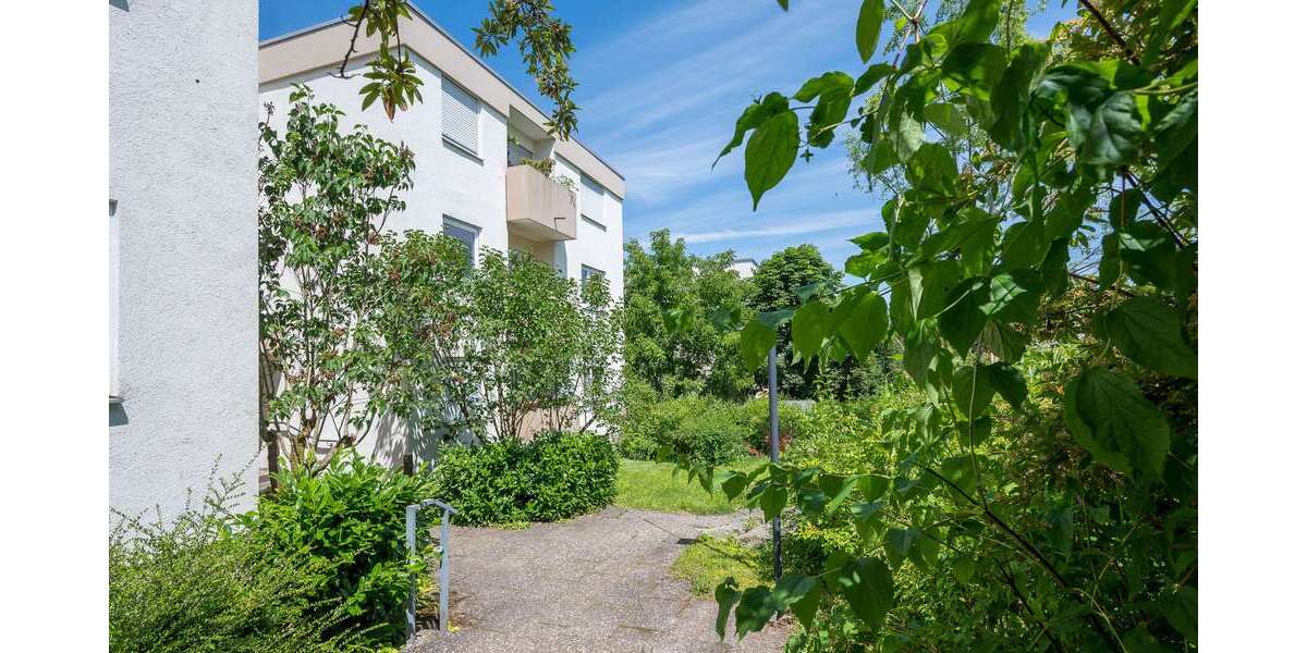 Etagenwohnung Stuttgart Birkach - 4 Zimmer, 92 m&sup2;, 249.000&euro; | Angebot:25900515