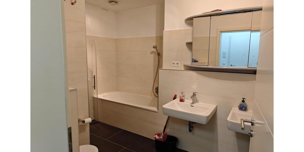 Erdgeschoßwohnung Mundelsheim - 3 Zimmer, 77 m&sup2;, 990&euro; | Angebot:27564796