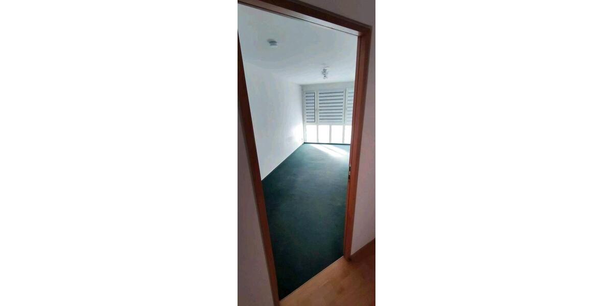 Etagenwohnung Filderstadt - 4 Zimmer, 95 m&sup2;, 399.000&euro; | Angebot:26594841