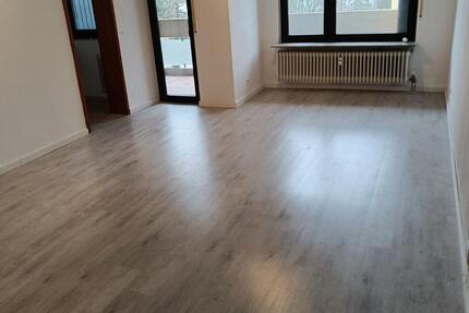 Wohnung Böblingen - 1.5 Zimmer, 48 m&sup2;, 179.000&euro; | Angebot:25654497