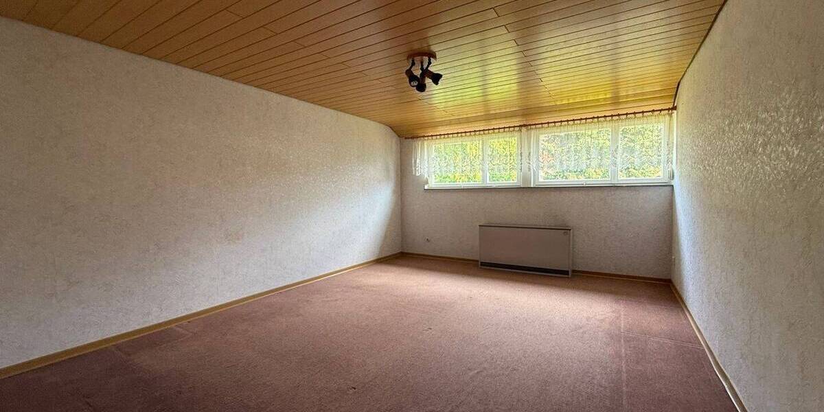 Mehrfamilienhaus, Wohnhaus Wimsheim - 8 Zimmer, 169 m&sup2;, 350.000&euro; | Angebot:25691729