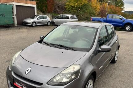 Renault Clio 133.000 km 4.890 &euro; Backnang 71522