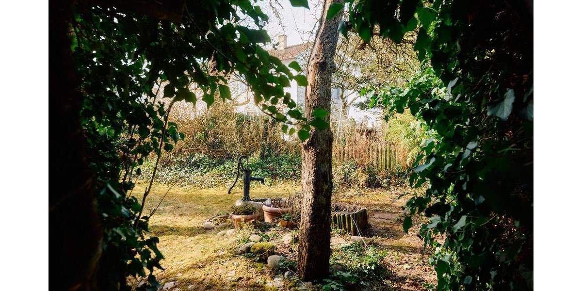 Einfamilienhaus Böblingen - 8 Zimmer, 162 m&sup2;, 648.500&euro; | Angebot:25676168