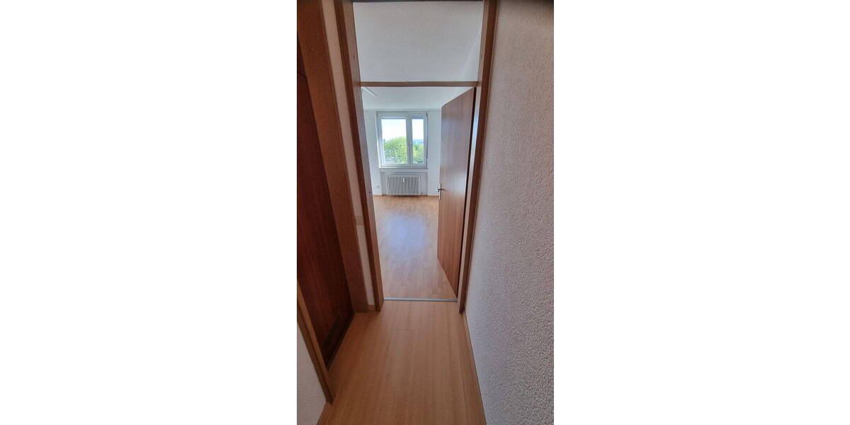 Etagenwohnung Kornwestheim - 3 Zimmer, 84 m&sup2;, 303.000&euro; | Angebot:26343978