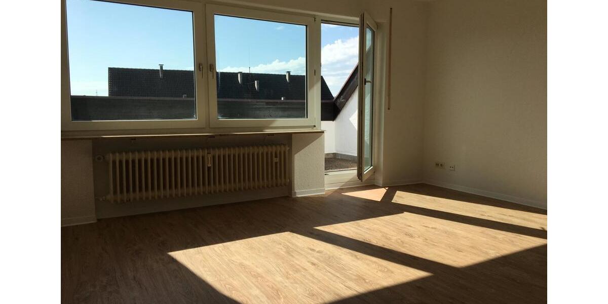 Dachgeschoßwohnung Filderstadt - 3 Zimmer, 78 m&sup2;, 329.000&euro; | Angebot:27185813
