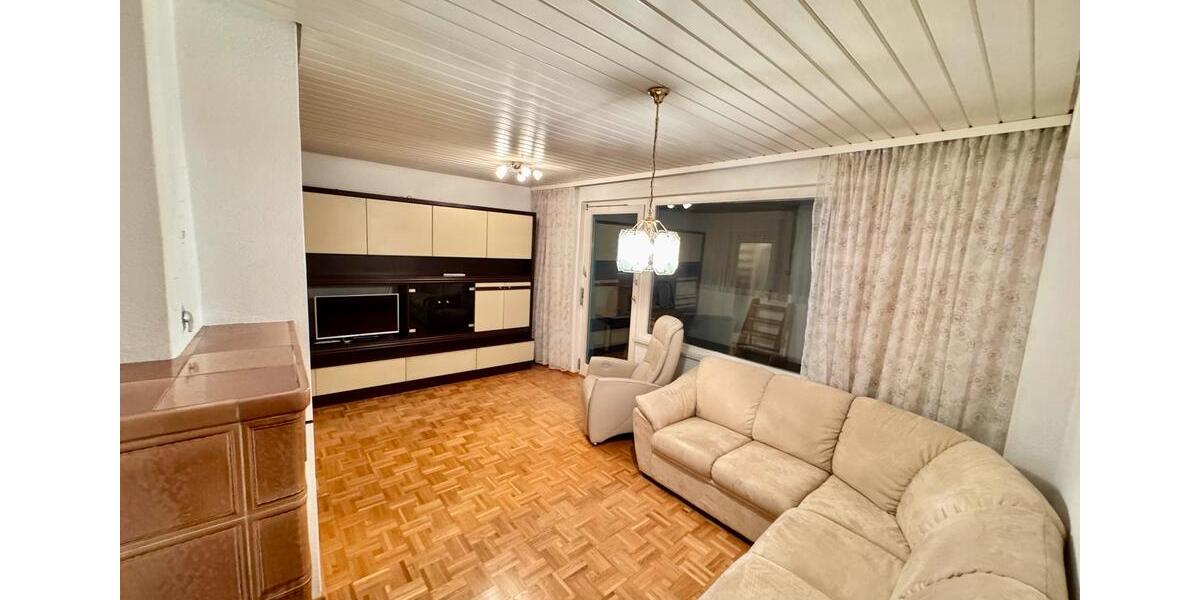 Doppelhaushälfte Böblingen - 4 Zimmer, 125 m&sup2;, 450.000&euro; | Angebot:24839417