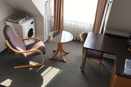 Zimmer Sindelfingen - 2 Zimmer, 1.300&euro; | Angebot:24985829