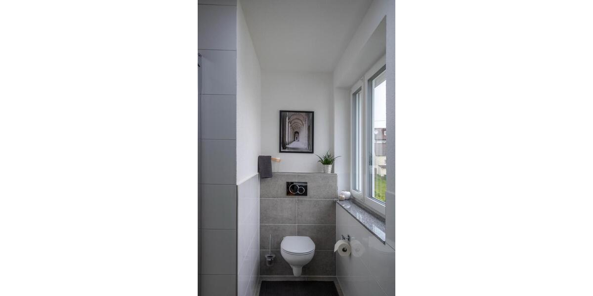 Dachgeschoßwohnung Illingen - 2 Zimmer, 50 m&sup2;, 995&euro; | Angebot:25272107