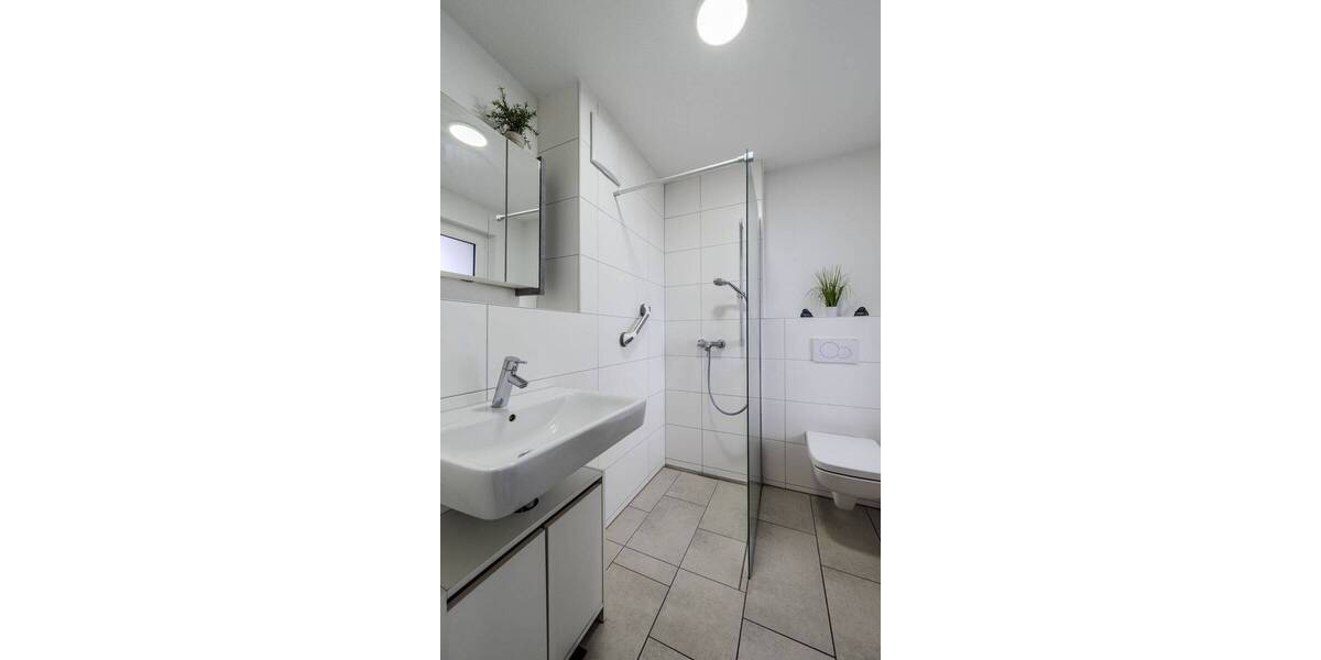 Etagenwohnung Stuttgart / Zuffenhausen Zuffenhausen - 2 Zimmer, 43 m&sup2;, 299.000&euro; | Angebot:26038008