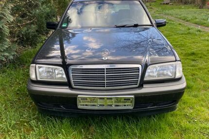 Mercedes-Benz C 180 260.000 km 2.500 &euro; Heilbronn 74074