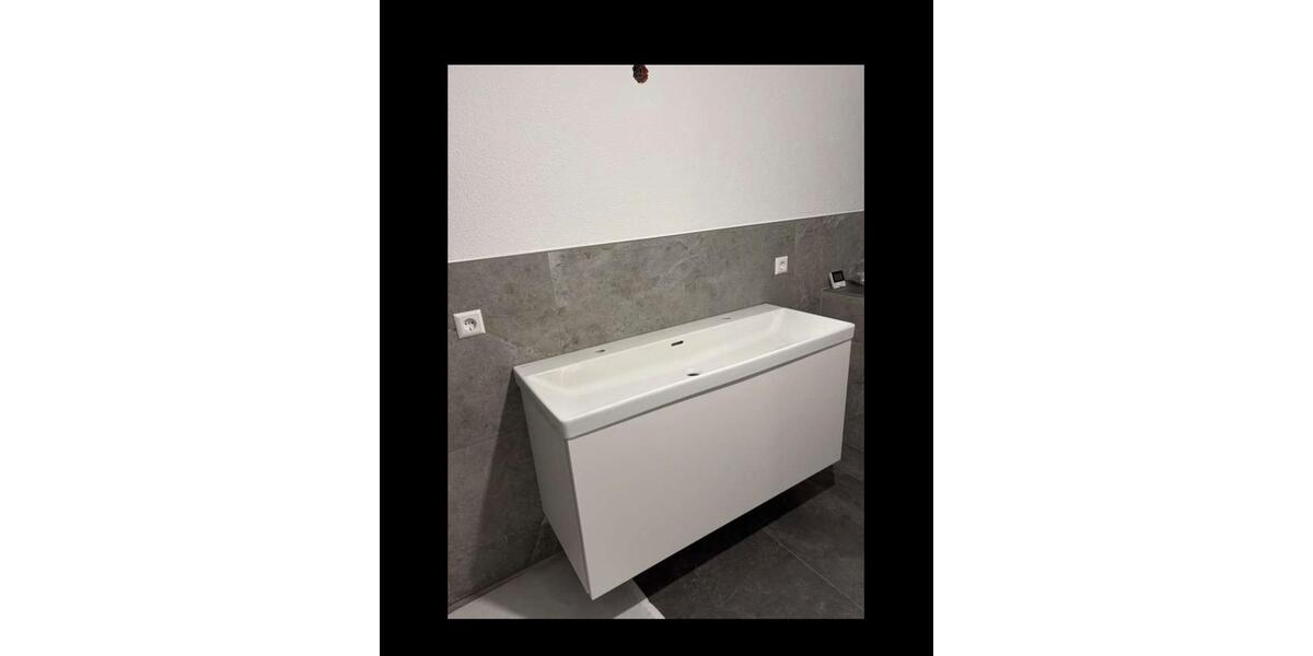 Etagenwohnung Fellbach Oeffingen - 2 Zimmer, 60 m&sup2;, 1.300&euro; | Angebot:25540809