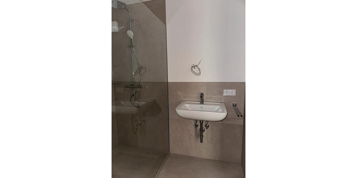 Etagenwohnung Ludwigsburg Oßweil - 3 Zimmer, 82 m&sup2;, 1.350&euro; | Angebot:27557568
