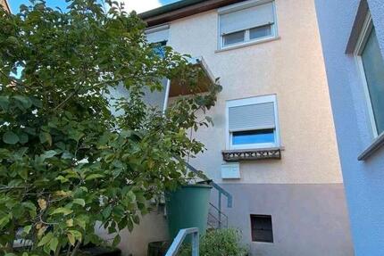 Haus Wernau (Neckar) - 3 Zimmer, 102 m&sup2;, 270.000&euro; | Angebot:27158260