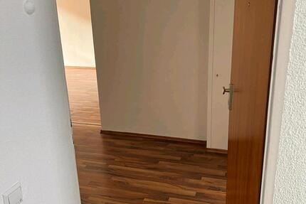 Wohnung Esslingen am Neckar Brühl - 3 Zimmer, 72 m&sup2;, 1.200&euro; | Angebot:26423377