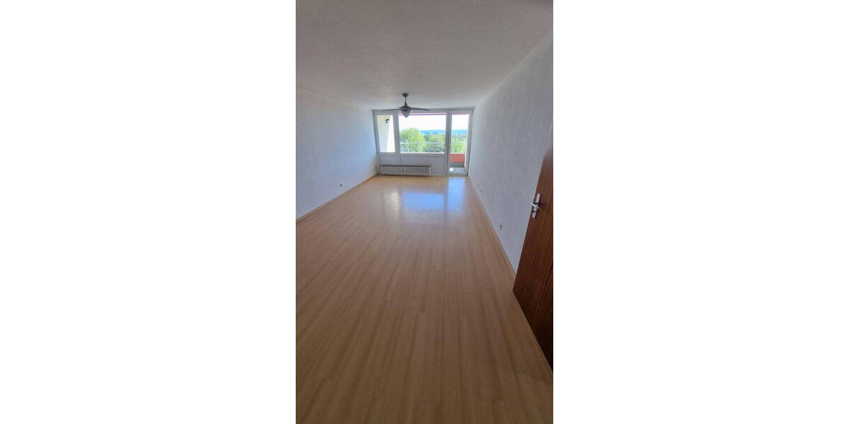 Etagenwohnung Kornwestheim - 3 Zimmer, 84 m&sup2;, 303.000&euro; | Angebot:26343978