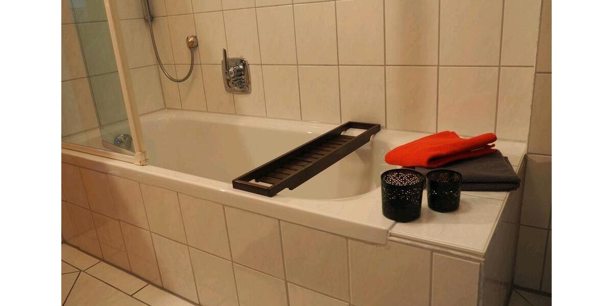 Dachgeschoßwohnung Erdmannhausen - 2.5 Zimmer, 55 m&sup2;, 1.000&euro; | Angebot:25163224