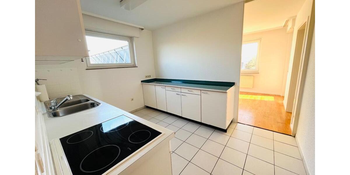 Etagenwohnung Leonberg - 2.5 Zimmer, 67 m&sup2;, 1.070&euro; | Angebot:25852570