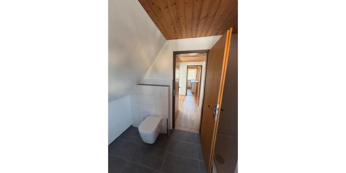 Dachgeschoßwohnung Murrhardt - 2.5 Zimmer, 51 m&sup2;, 930&euro; | Angebot:27542517